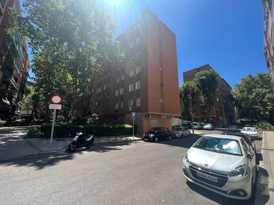 Apartamento 4 Personas Madrid Eksteriør bilde